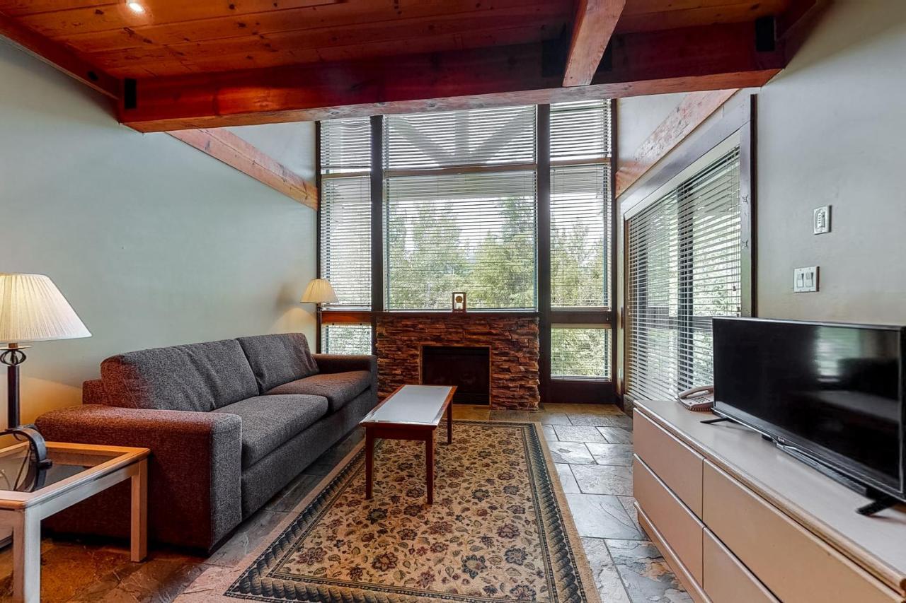 Greystone Lodge ウィスラー 部屋 写真
